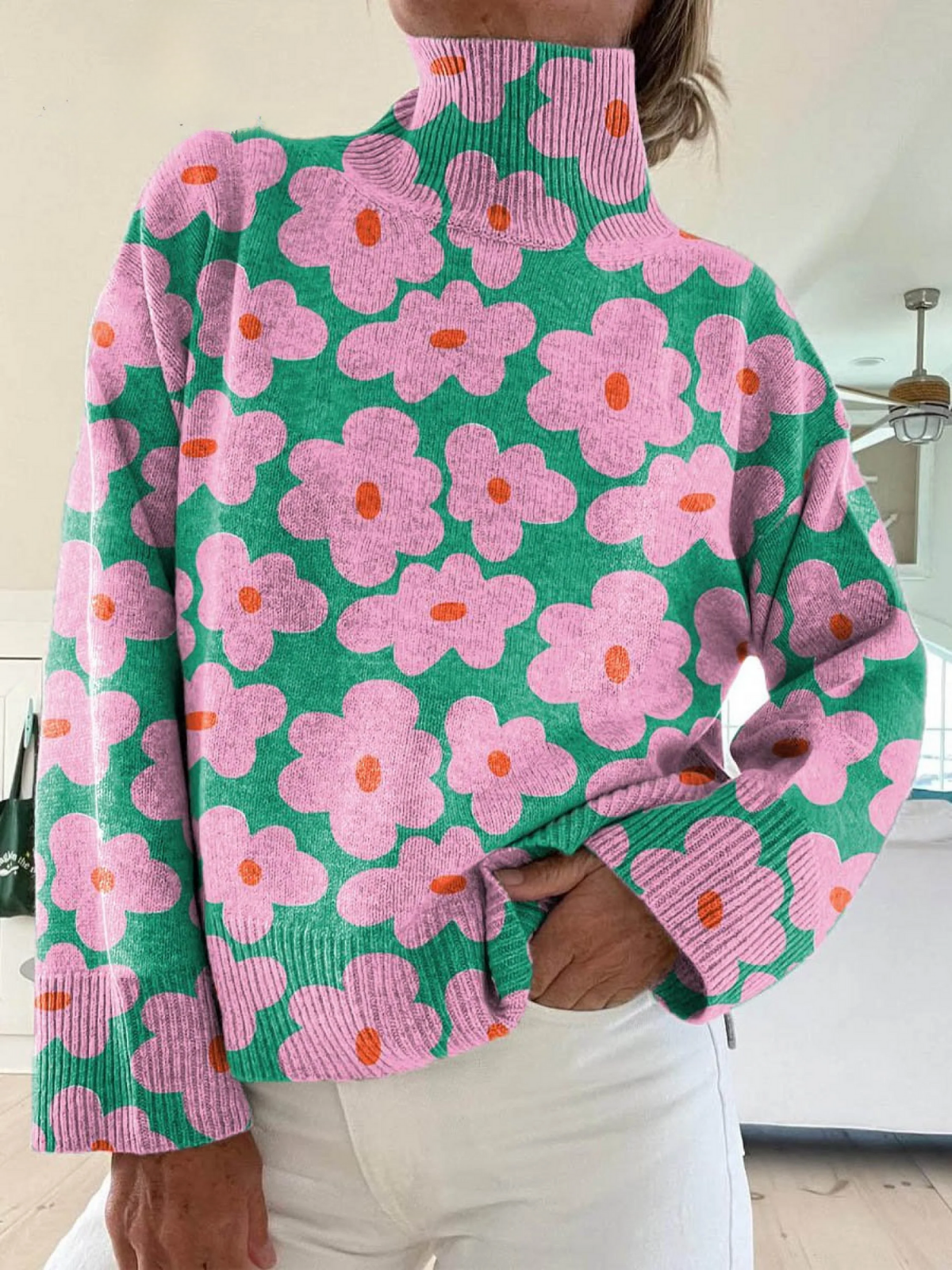 Ludovica – The Artistic Turtleneck