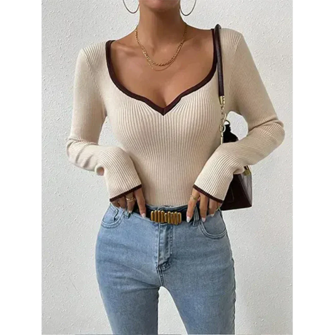 Pavla | V-Neck Long Sleeve Top