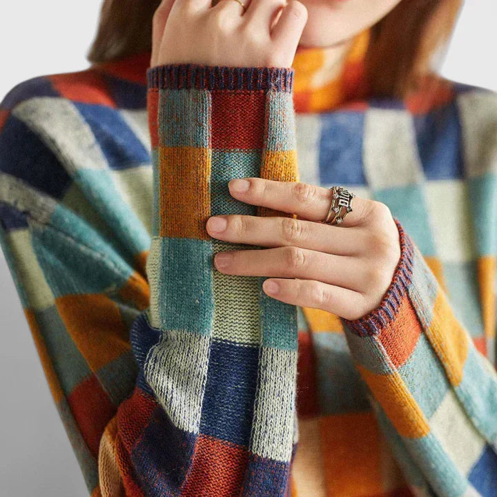 Isla | Retro Cozy Sweater