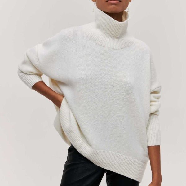 Thyra | Classic Turtleneck Sweater