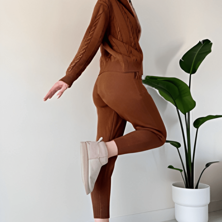Selvia | Relaxed Knit Hoodie & Lounge Pants Set