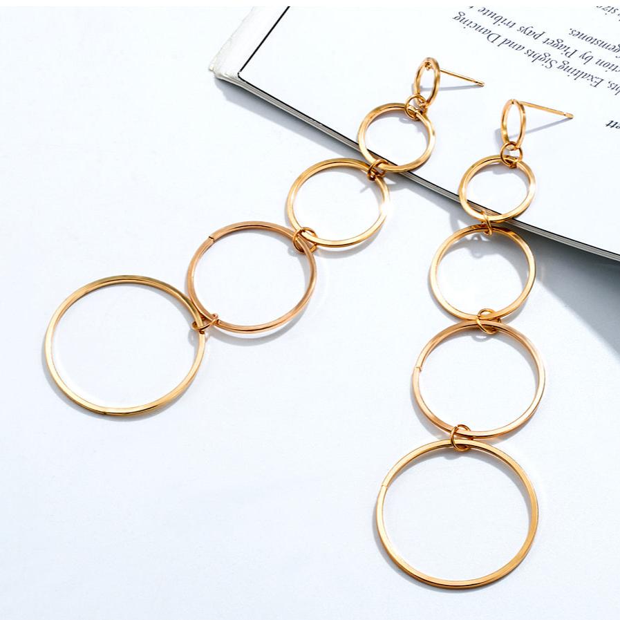 Ravina | Chic Hoop Earrings