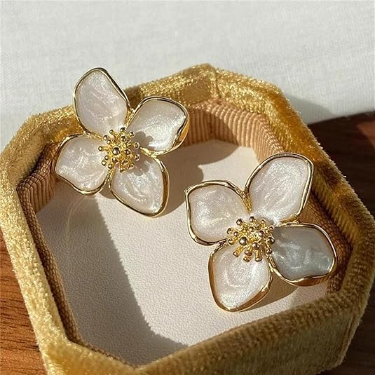 Novelle | Charming Glazed Flora Earrings