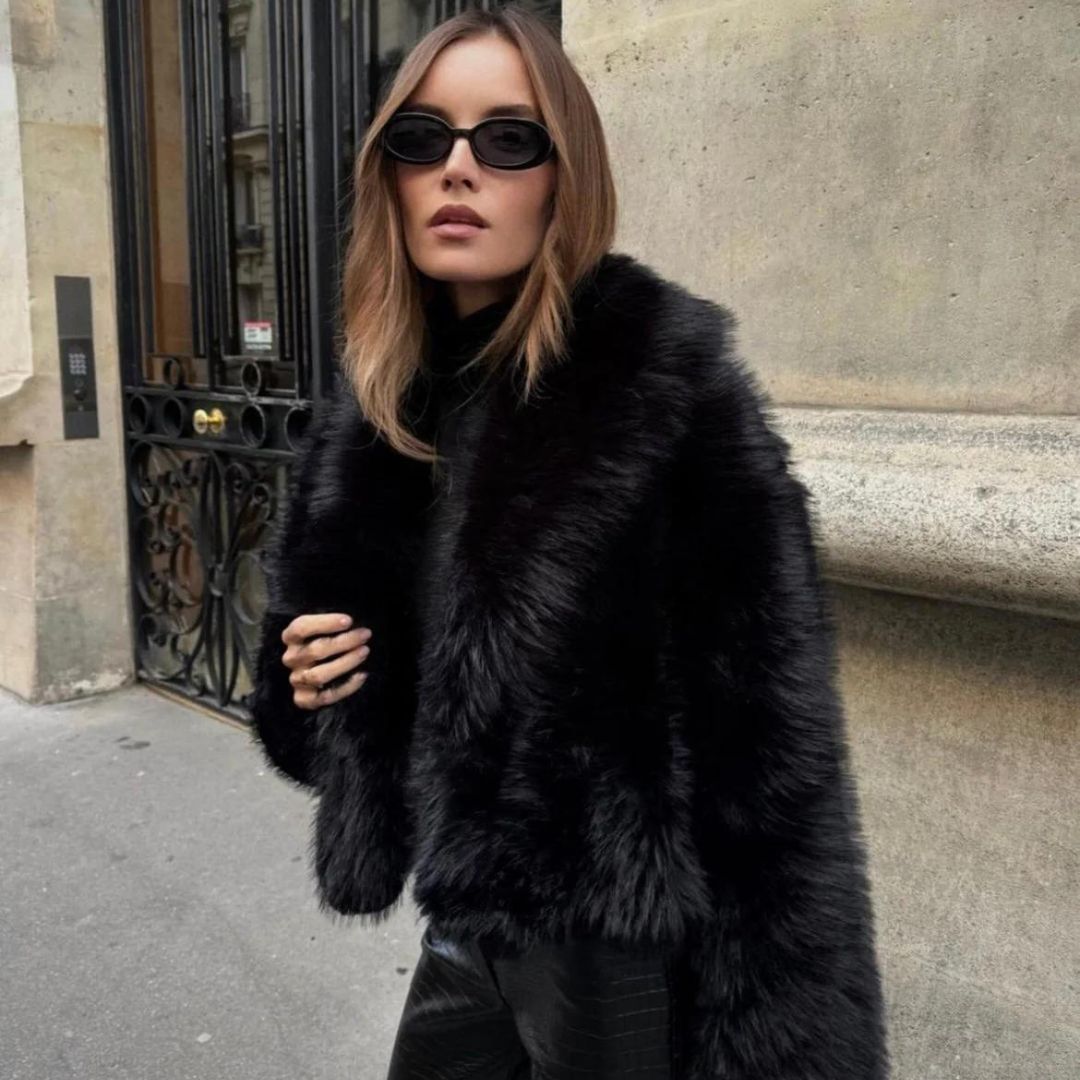 Veyla | Elegant Faux Fur Coat