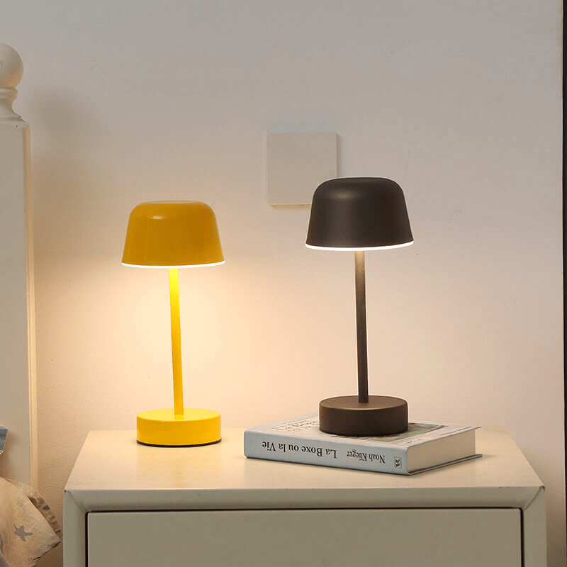 AuraShift | Stylish Minimalist Table Lamp